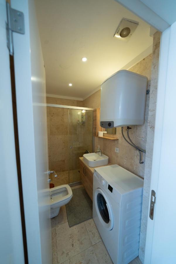 Ilya 1 Hotel apartamentowy